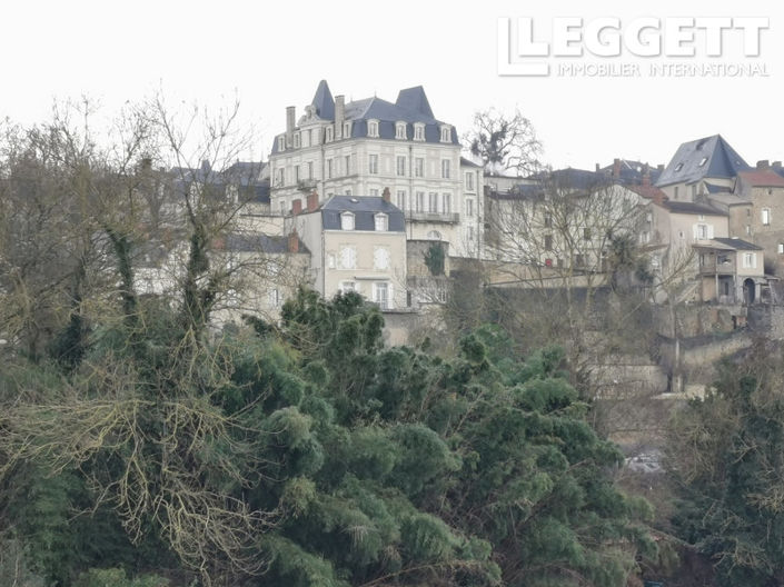 Image No.6-4 Bed House for sale