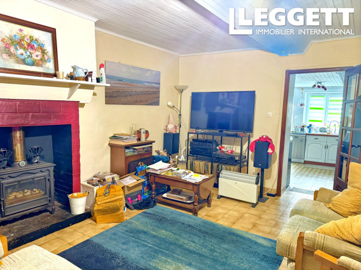 Image No.4-1 Bed House for sale