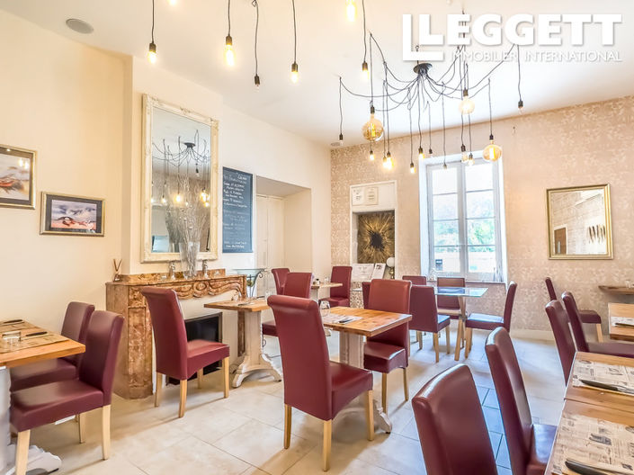 Image No.2-9 Bed House for sale