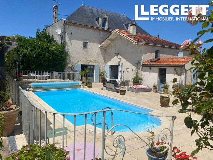Image No.1-6 Bed House for sale