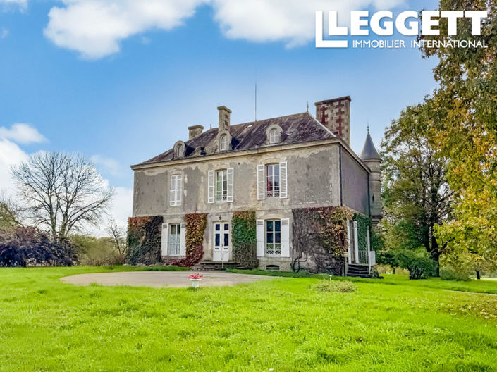 Image No.7-10 Bed Chateaux for sale