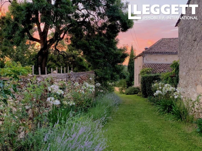 Image No.10-6 Bed Chateaux for sale