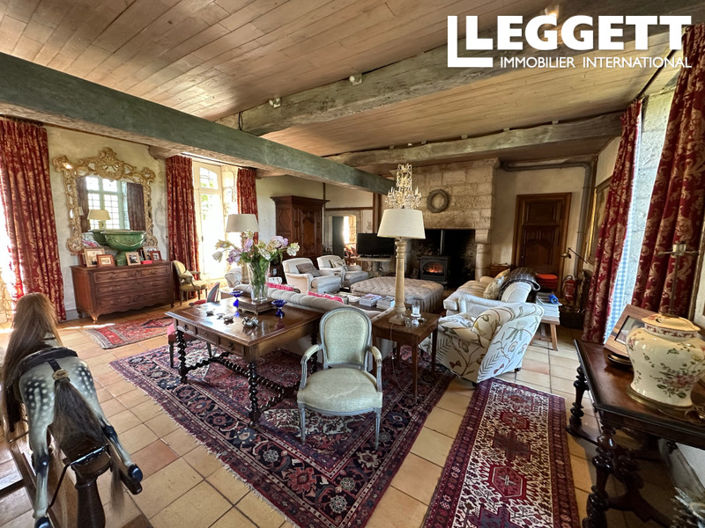 Image No.3-6 Bed Chateaux for sale