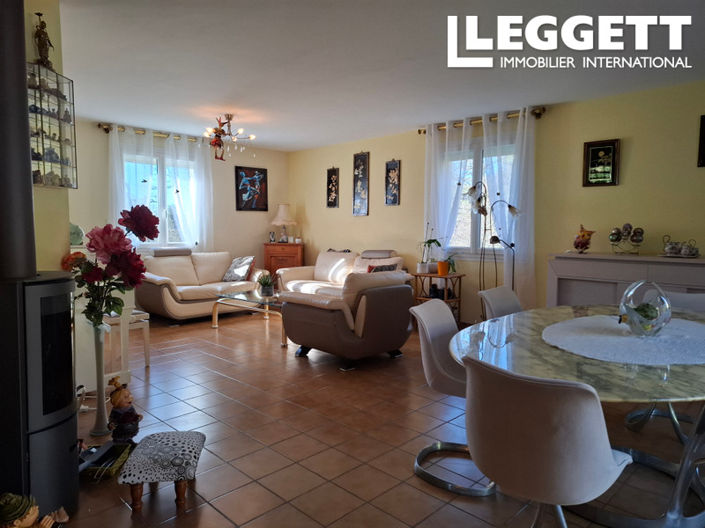 Image No.3-3 Bed House for sale