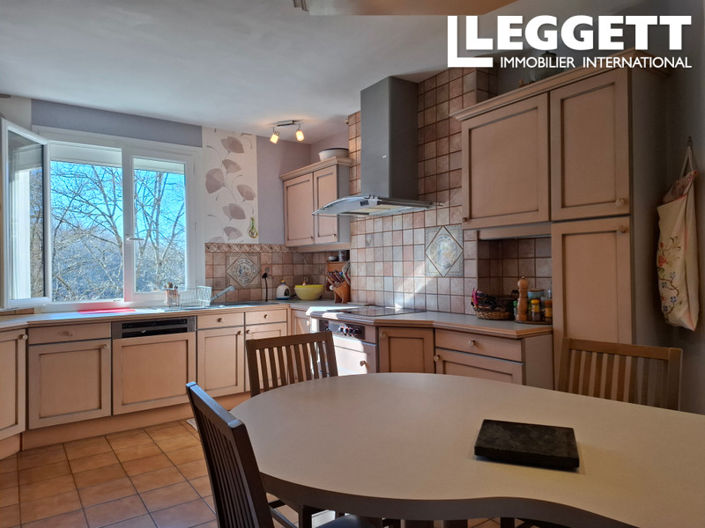 Image No.5-3 Bed House for sale