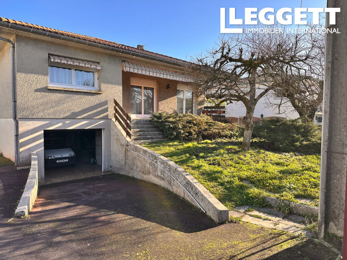 Image No.1-4 Bed House for sale