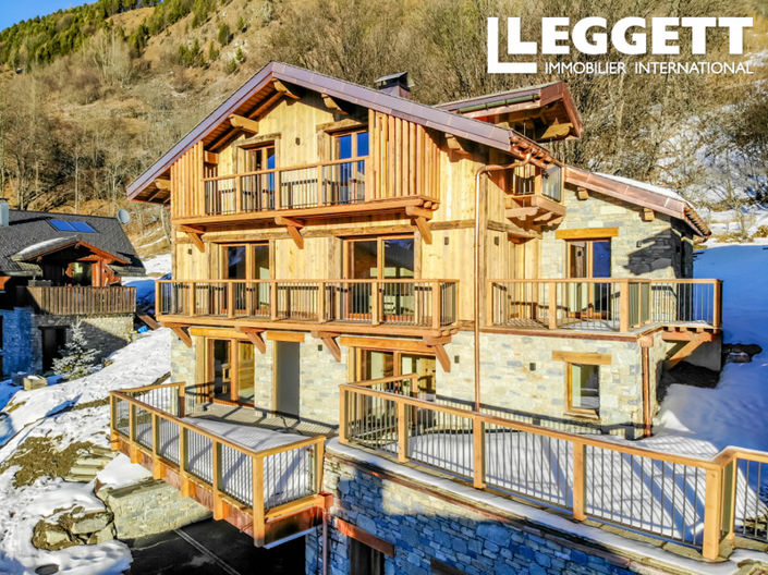 Image No.2-5 Bed House for sale