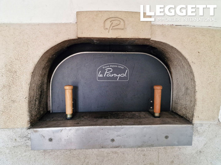 Image No.6-3 Bed House for sale