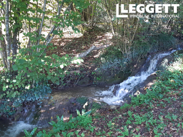 Image No.10-4 Bed House for sale