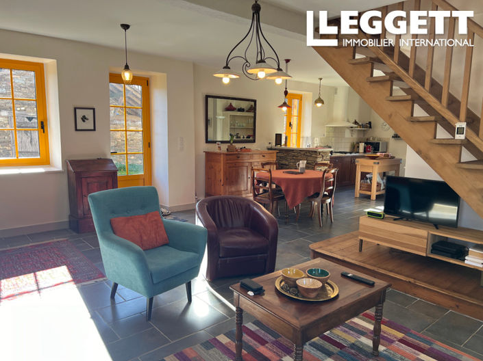 Image No.8-3 Bed House for sale