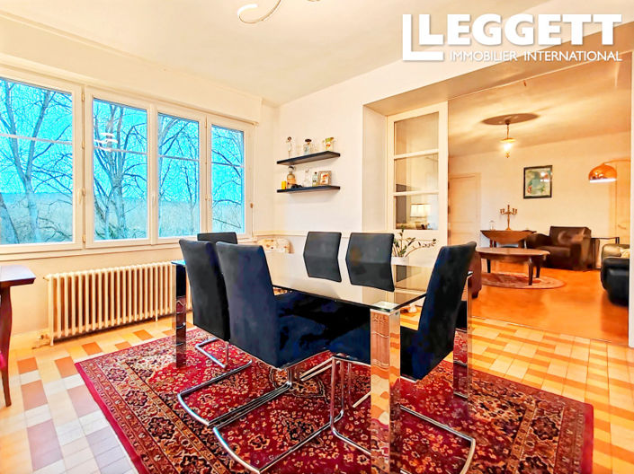 Image No.3-4 Bed House for sale