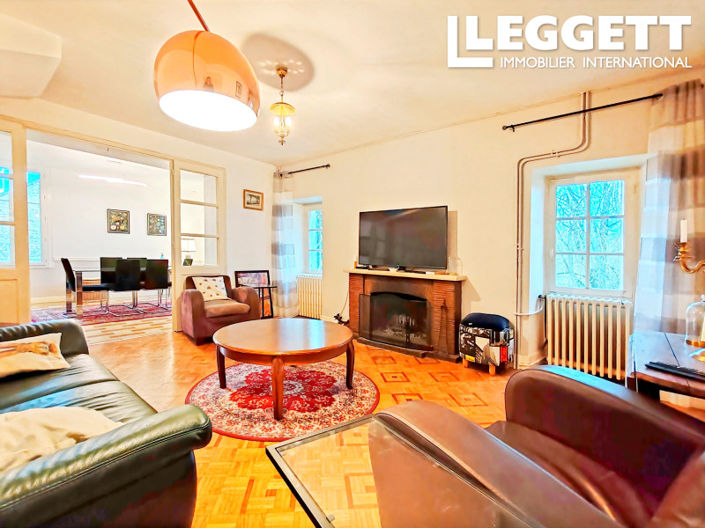 Image No.4-4 Bed House for sale