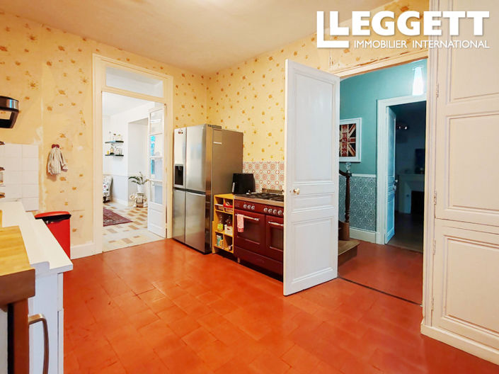 Image No.8-4 Bed House for sale