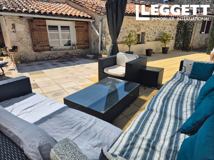 Image No.8-3 Bed House for sale