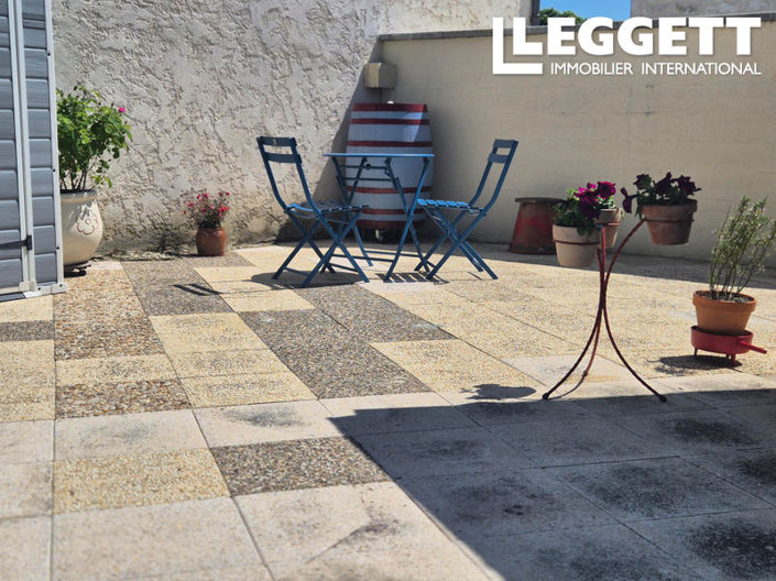 Image No.9-3 Bed House for sale