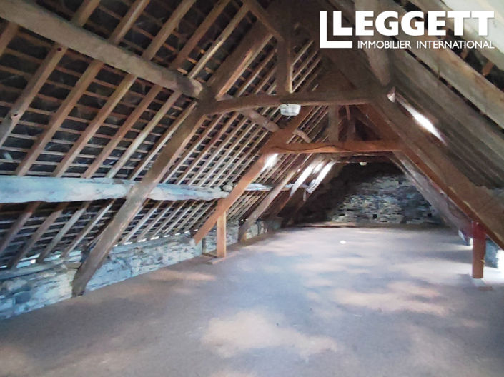 Image No.9-4 Bed House for sale