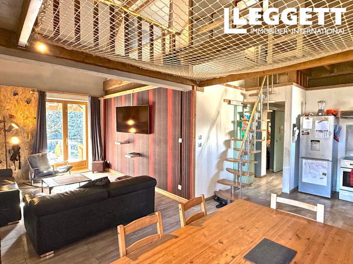 Image No.3-7 Bed House for sale