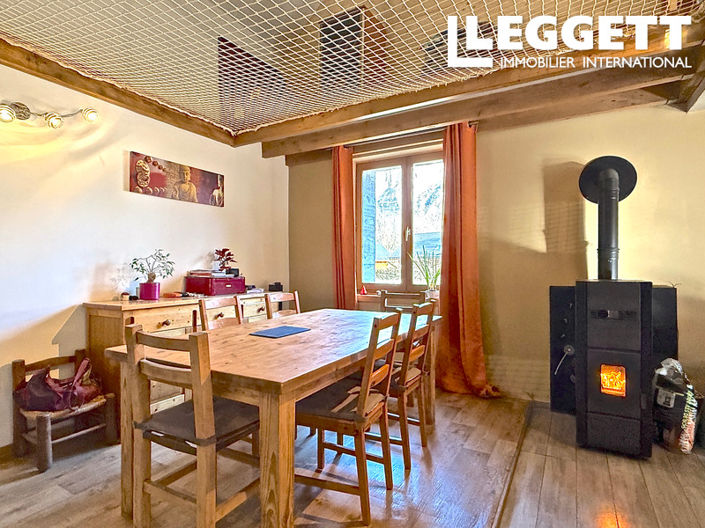 Image No.5-7 Bed House for sale