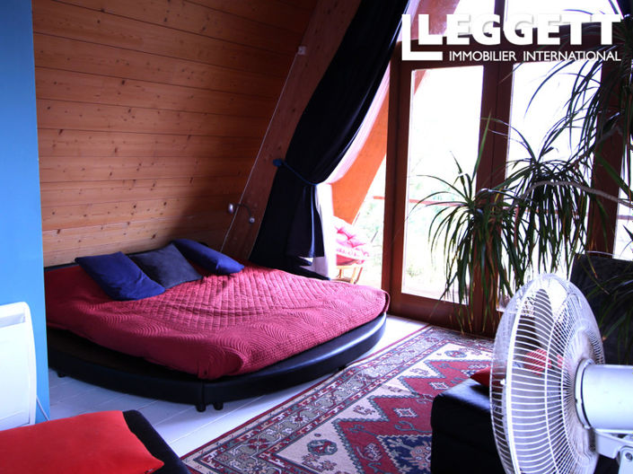 Image No.5-4 Bed House for sale