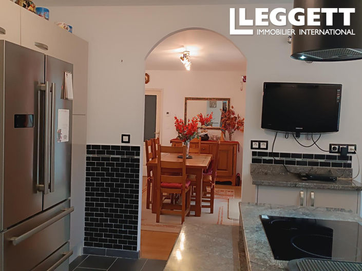 Image No.3-3 Bed House for sale