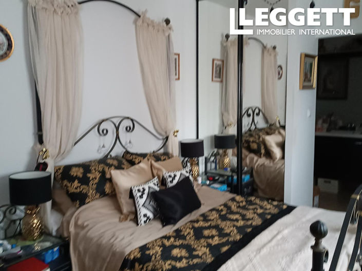 Image No.5-3 Bed House for sale