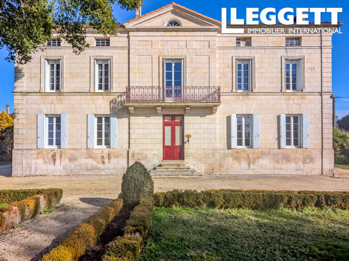 Image No.1-Maison de 6 chambres à vendre à Lorignac