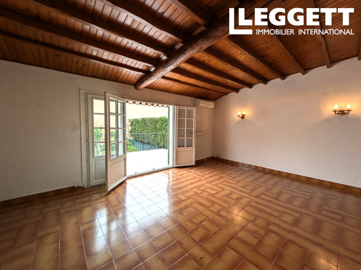 Image No.6-3 Bed House for sale