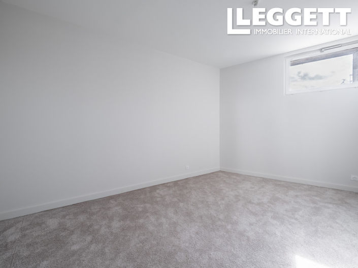 Image No.9-3 Bed Apartment for sale