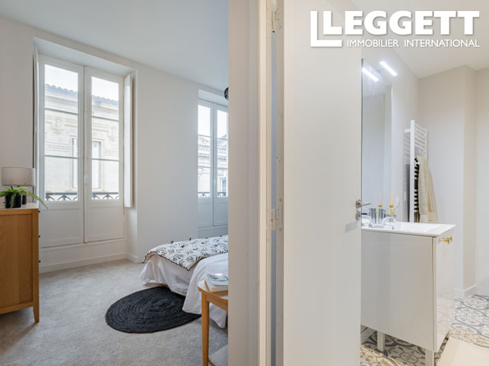 Image No.9-3 Bed Apartment for sale