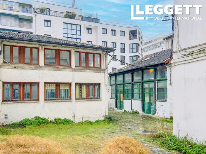 Image No.10-4 Bed House for sale