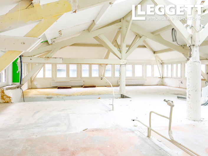 Image No.3-4 Bed House for sale