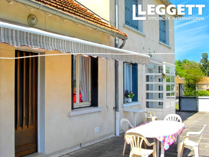 Image No.4-8 Bed House for sale