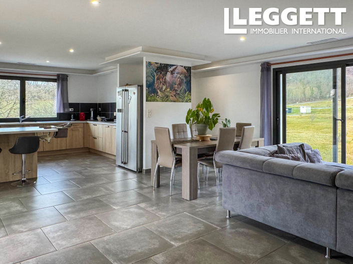 Image No.6-Maison de 4 chambres à vendre à Lot