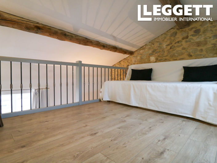 Image No.10-2 Bed House for sale