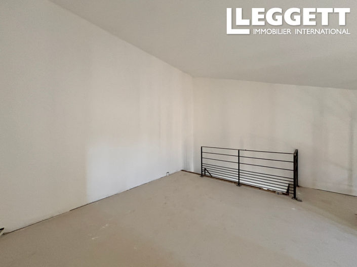 Image No.6-3 Bed House for sale