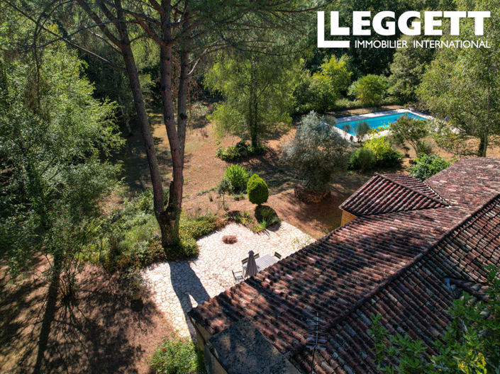 Image No.1-5 Bed House for sale