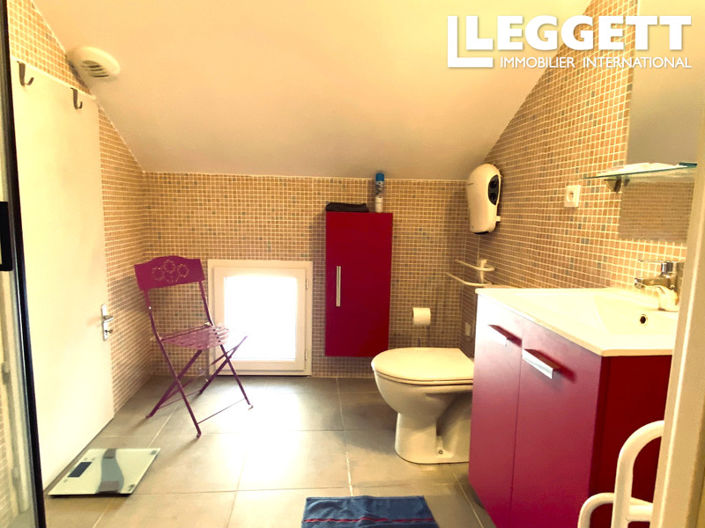 Image No.10-2 Bed House for sale