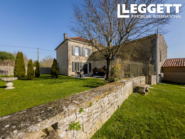 Image No.1-4 Bed House for sale
