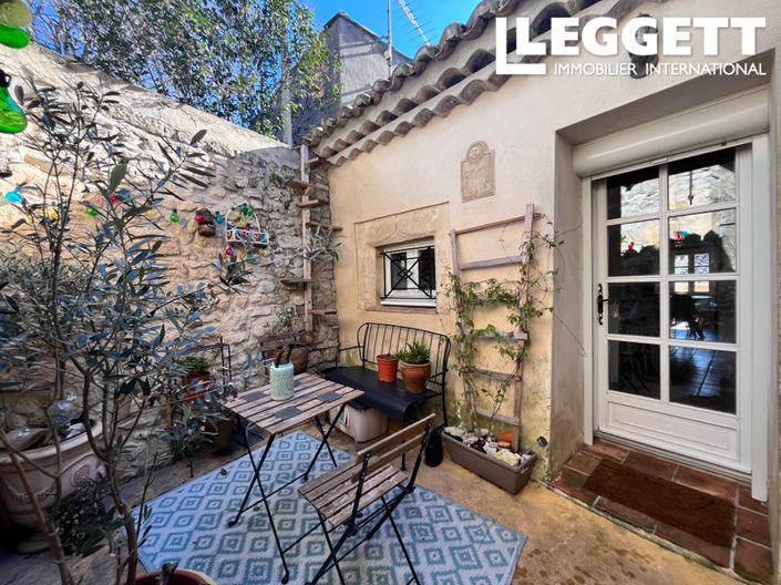 Image No.1-2 Bed House for sale