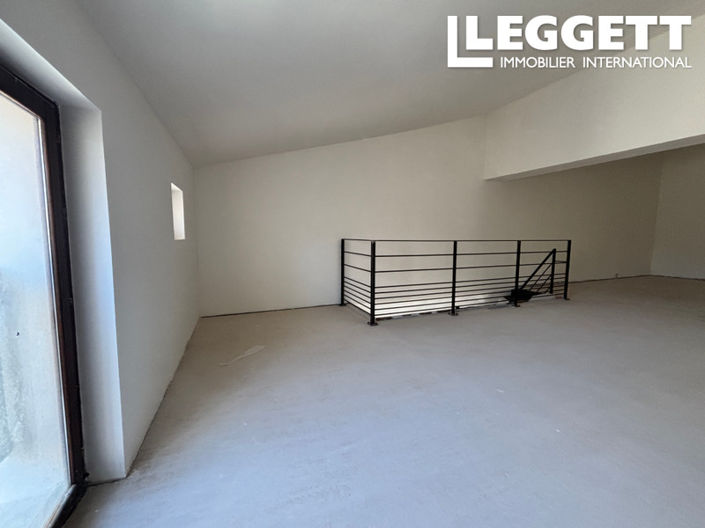 Image No.9-4 Bed House for sale