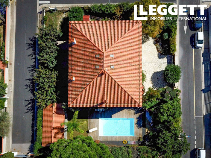 Image No.10-4 Bed House for sale