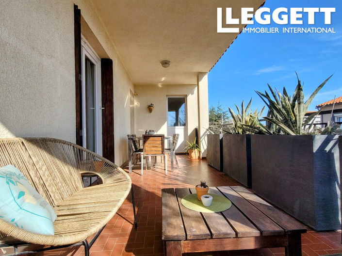 Image No.6-4 Bed House for sale