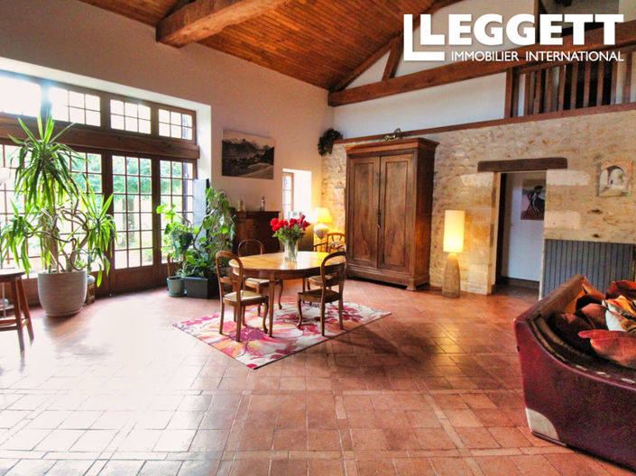 Image No.6-5 Bed House for sale