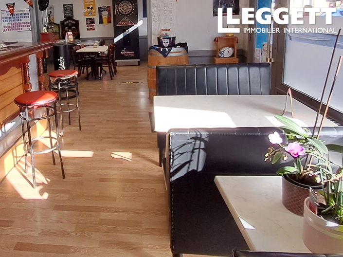 Image No.7-Commercial de 3 chambres à vendre à Manche
