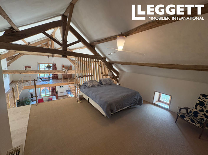 Image No.8-2 Bed House for sale