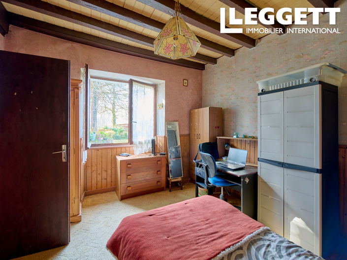 Image No.10-4 Bed House for sale