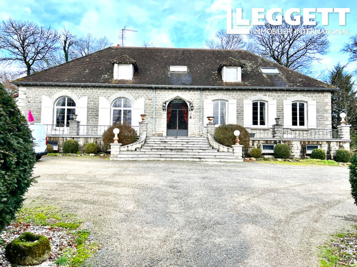 Image No.1-Maison de 6 chambres à vendre à La Souterraine