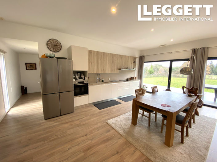 Image No.3-4 Bed House for sale