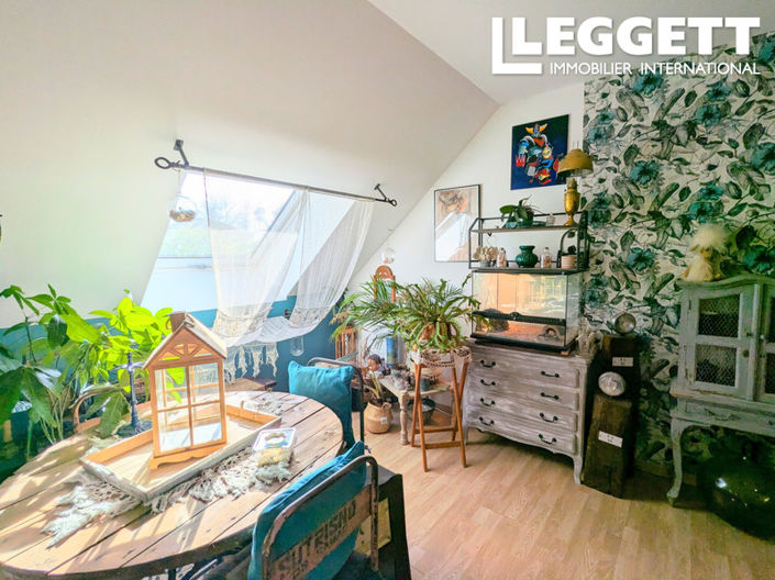 Image No.9-4 Bed House for sale