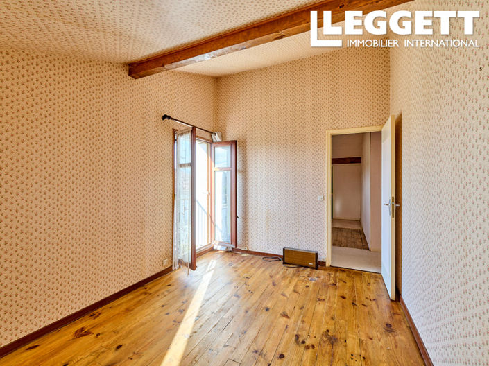 Image No.7-5 Bed House for sale